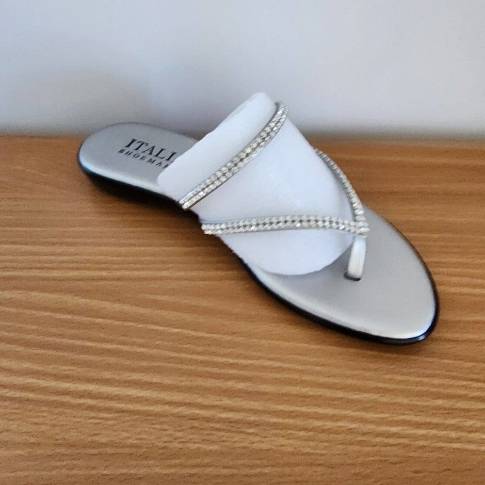 Italian Shoemakers Sandals Flip Flops Thong Women's Size 8 1/2 M Rhinestones